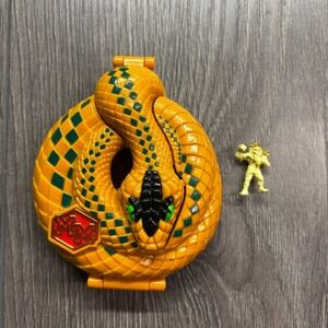 Vintage 1992 Mighty Max Doom Zones Temple of Venom Playset Bluebird Toys Mummy
